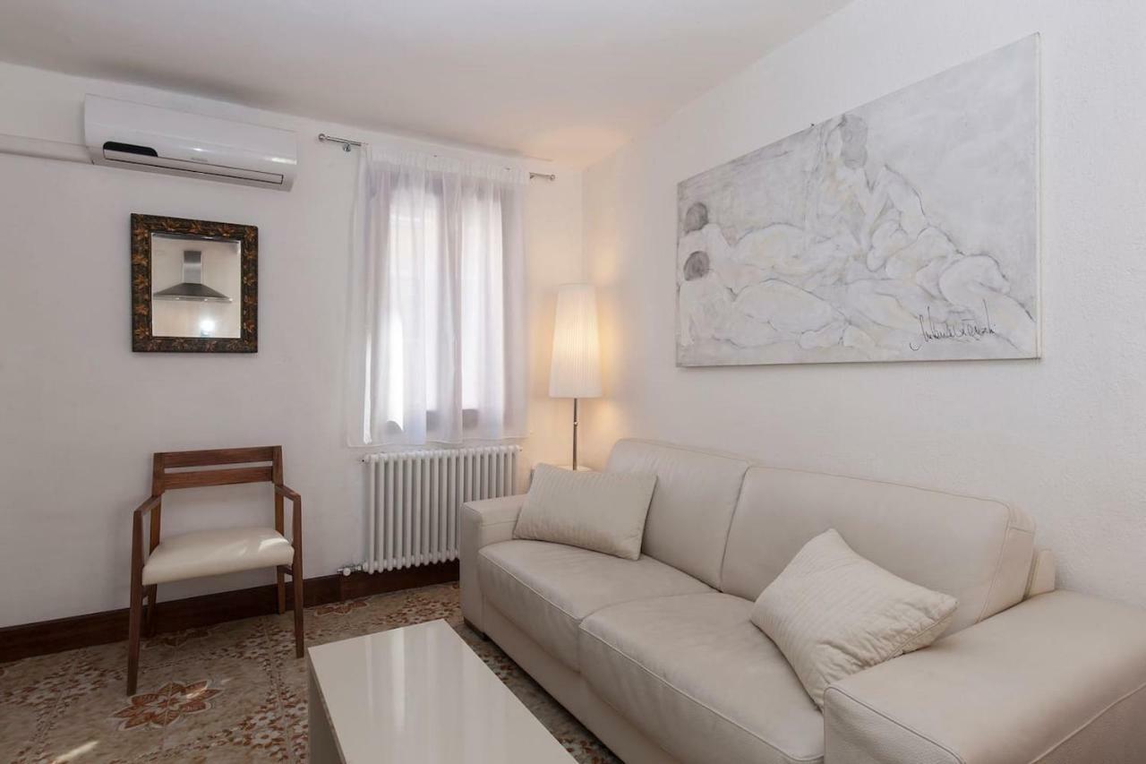 Le Ancore Apartment Few Steps From Biennale Art Venedik Dış mekan fotoğraf