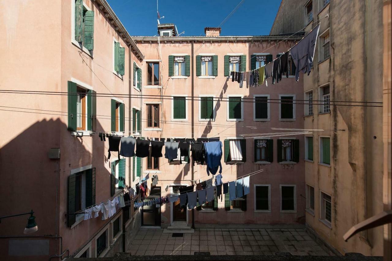 Le Ancore Apartment Few Steps From Biennale Art Venedik Dış mekan fotoğraf