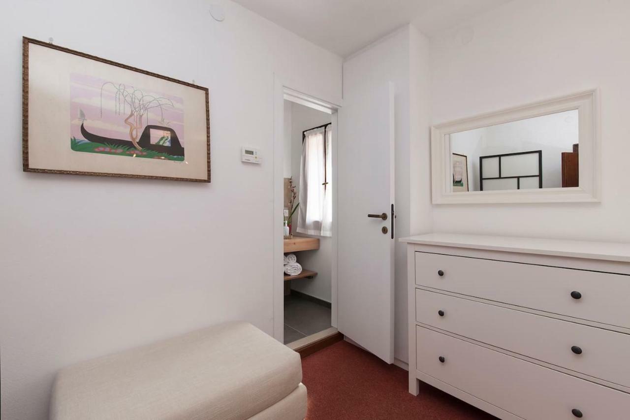 Le Ancore Apartment Few Steps From Biennale Art Venedik Dış mekan fotoğraf